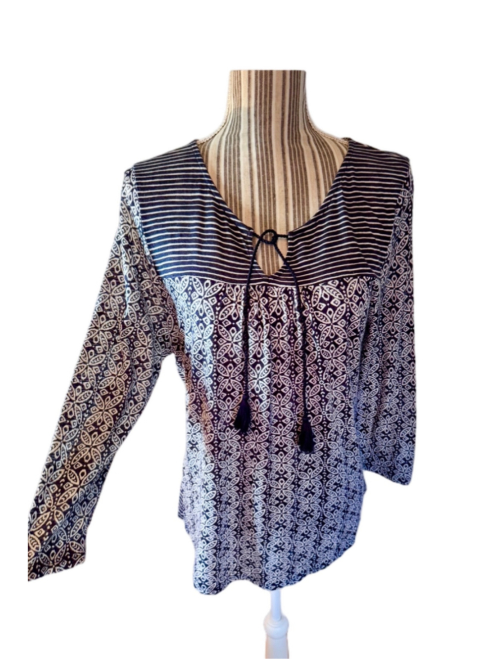 Women's Lucky Brand Tunic Top Size L Navy & White Patterned